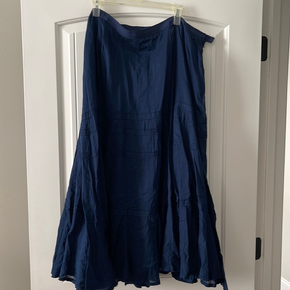 EUC Ralph Lauren Skirt